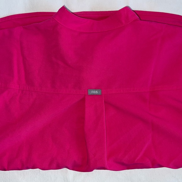 Figs “Shocking Pink” Limited Edition Catarina Scrub Top Size: L - Picture 8 of 9